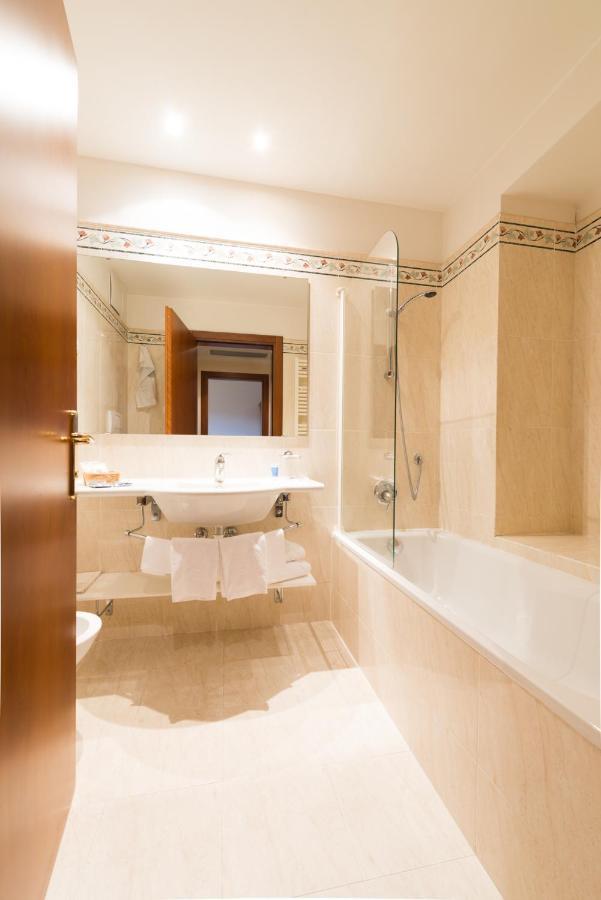 Hotel Eden Levico Terme Exterior photo