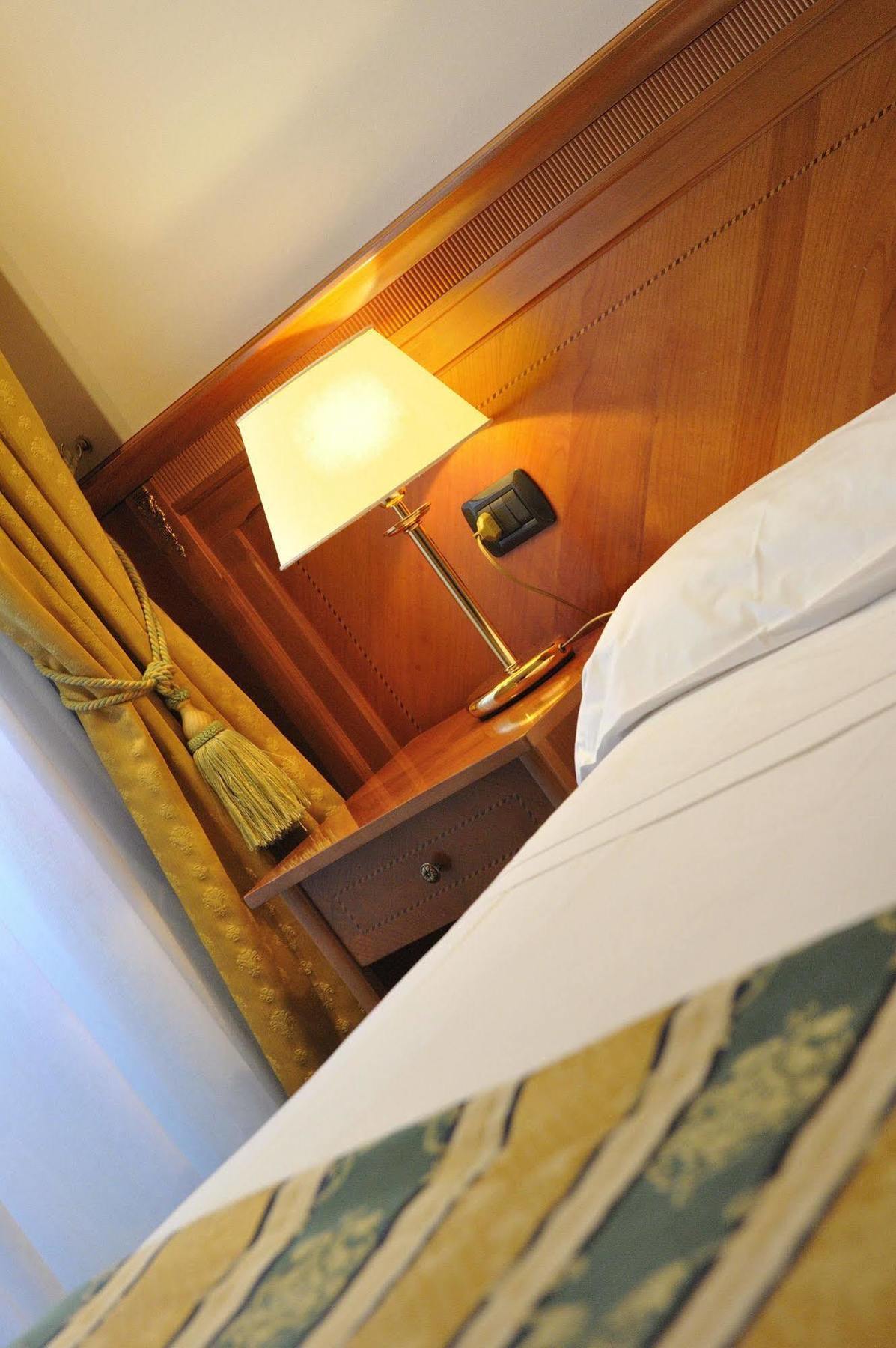Hotel Eden Levico Terme Exterior photo